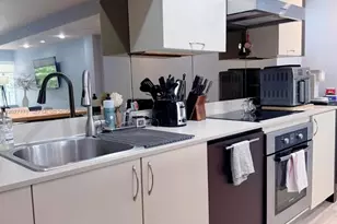 2135 Washington Ct, Miami Beach, FL 33139 - Photo 7