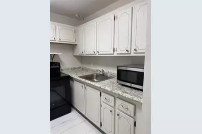 111 Tilford F #111, Deerfield Beach, FL 33442 - Photo 9