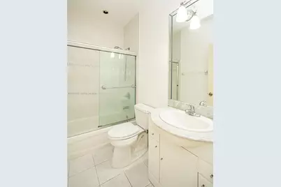 14372 NW 83rd Ave, Miami Lakes, FL 33016 - Photo 21
