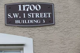 11700 SW 1st St, Pembroke Pines, FL 33025 - Photo 5