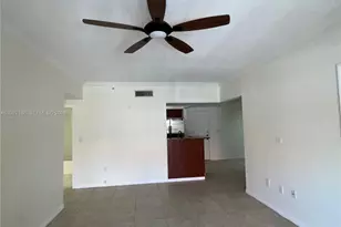 11700 SW 1st St, Pembroke Pines, FL 33025 - Photo 13