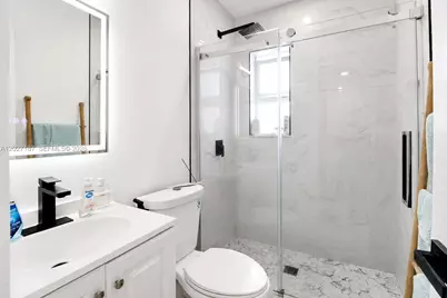 6748 SW 38th St, Miami, FL 33155 - Photo 13