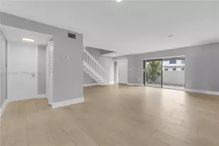 9099 SW 133rd Ct, Miami, FL 33186 - Photo 11