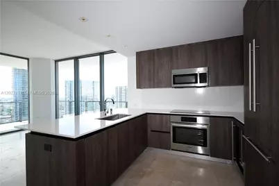 68 SE 6th St #2812, Miami, FL 33131 - Photo 7