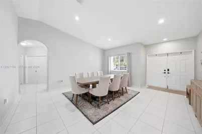 8883 NW 176th St, Hialeah, FL 33018 - Photo 3