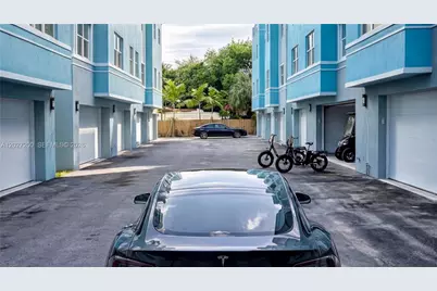 824 SE 12th Ct #852, Fort Lauderdale, FL 33316 - Photo 19