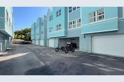 824 SE 12th Ct #852, Fort Lauderdale, FL 33316 - Photo 17