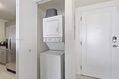 1861 NW S River Dr #2008, Miami, FL 33125 - Photo 25