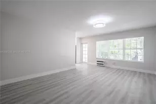 2416 Flamingo Dr, Miami Beach, FL 33140 - Photo 3