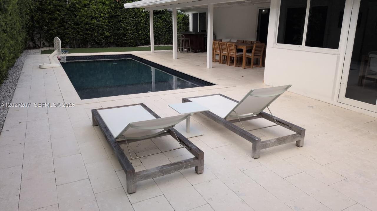 665 Allendale Rd - 665 Allendale Rd, Key Biscayne, FL 33149 Luxury Property | Jose Angel Pina