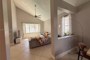 300 Cameron Dr, Weston, FL 33326 - Photo 13