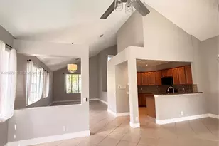 300 Cameron Dr, Weston, FL 33326 - Photo 9