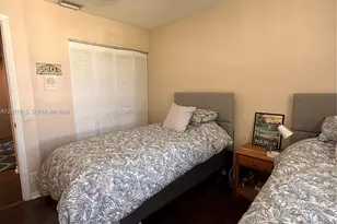 300 Cameron Dr, Weston, FL 33326 - Photo 21
