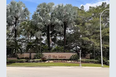 300 Cameron Dr, Weston, FL 33326 - Photo 45