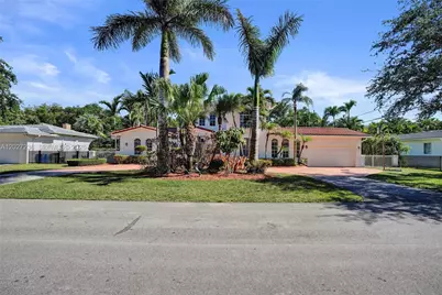 1534 Palancia Ave, Coral Gables, FL 33146 - Photo 3