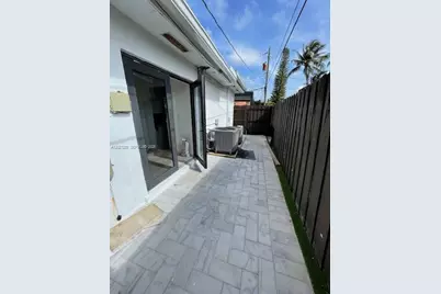 1252 Coral Ln #1252, Hollywood, FL 33019 - Photo 27