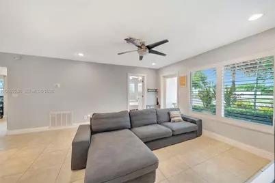 1501 SW 35th Ter, Fort Lauderdale, FL 33312 - Photo 5