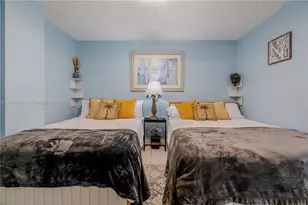19201 Collins Ave, Sunny Isles Beach, FL 33160 - Photo 11