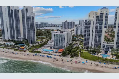 19201 Collins Ave #349, Sunny Isles Beach, FL 33160 - Photo 47