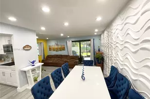 1502 NW 90th Way, Pembroke Pines, FL 33024 - Photo 13