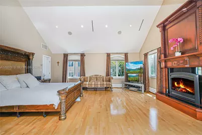 30 Aviva Ct, New York, NY 10307 - Photo 51