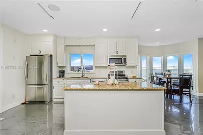 30 Aviva Ct, New York, NY 10307 - Photo 23