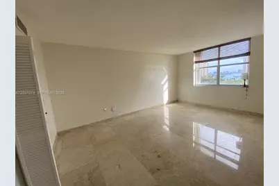 11111 Biscayne Blvd #8F, Miami, FL 33181 - Photo 17