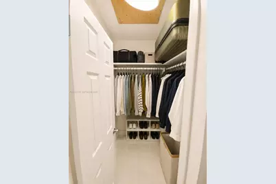1109 NE 4th Ct, Hallandale Beach, FL 33009 - Photo 13