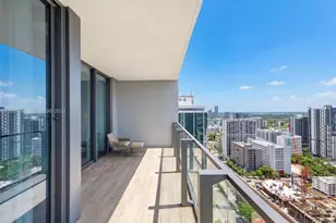 88 SW 7th St, Miami, FL 33130 - Photo 1