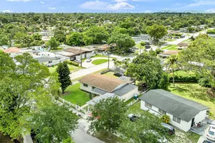 1900 NW 131st St, Miami, FL 33167 - Photo 35