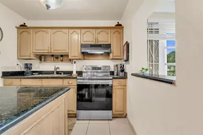 1900 NW 131st St, Miami, FL 33167 - Photo 11