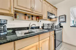 1900 NW 131st St, Miami, FL 33167 - Photo 13