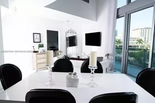 90 SW 3rd St, Miami, FL 33130 - Photo 11