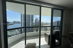 3500 Mystic Pointe Dr, Aventura, FL 33180 - Photo 5