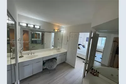 3500 Mystic Pointe Dr #2003, Aventura, FL 33180 - Photo 15