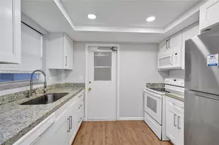2441 SW 82nd Ave, Davie, FL 33324 - Photo 19