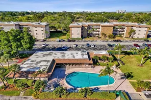 2481 SW 82nd Ave, Davie, FL 33324 - Photo 1