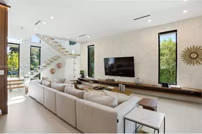 4354 Alton Rd, Miami Beach, FL 33140 - Photo 13
