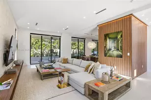 4354 Alton Rd, Miami Beach, FL 33140 - Photo 11