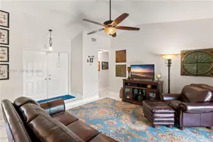 14641 Kirsten Ct, Davie, FL 33325 - Photo 11