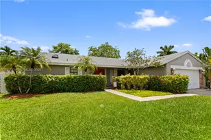 14641 Kirsten Ct, Davie, FL 33325 - Photo 3