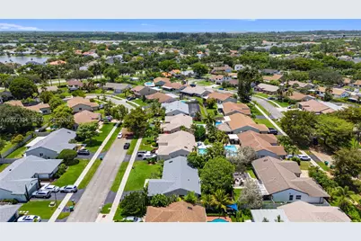 14641 Kirsten Ct, Davie, FL 33325 - Photo 59