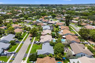 14641 Kirsten Ct, Davie, FL 33325 - Photo 59