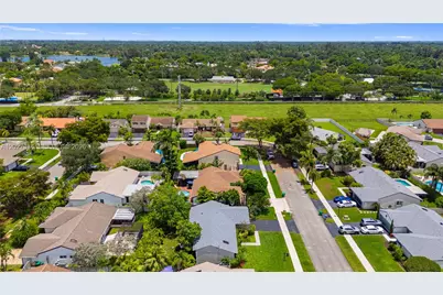 14641 Kirsten Ct, Davie, FL 33325 - Photo 55
