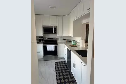 1000 NE 14th Ave #408, Hallandale Beach, FL 33009 - Photo 15
