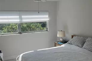 1000 NE 14th Ave, Hallandale Beach, FL 33009 - Photo 19