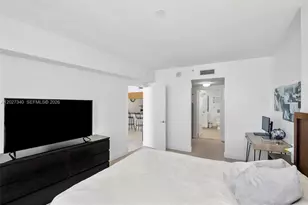 1750 N Bayshore Dr, Miami, FL 33132 - Photo 9