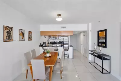 1750 N Bayshore Dr #3106, Miami, FL 33132 - Photo 5