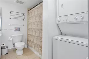 1750 N Bayshore Dr, Miami, FL 33132 - Photo 13