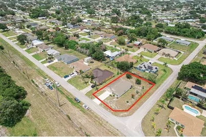 2497 SW Barber Ln, Port Saint Lucie, FL 34984 - Photo 9